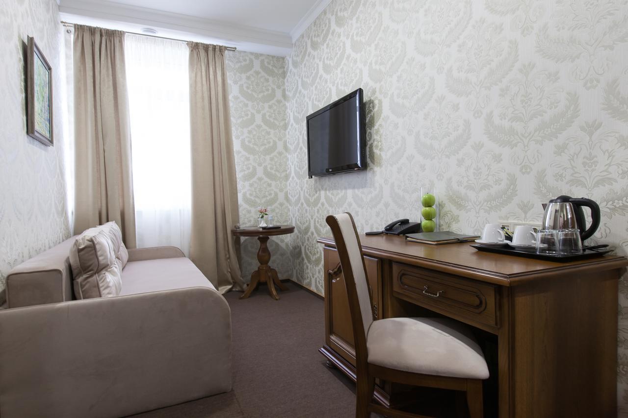 West Park Hotel Sofiivska Borshchahivka Eksteriør billede